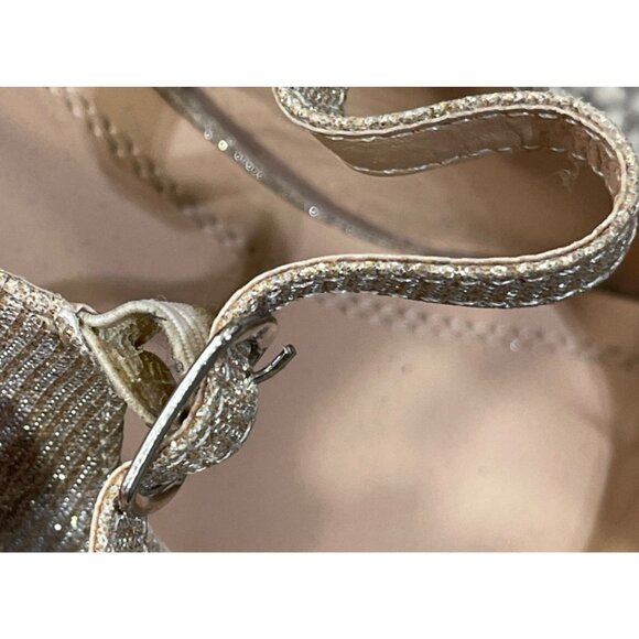 Chase + Chloe Kona Women's Round Toe Heel Mary Jane Pump Size 7.5 Gold - Picture 13 of 13